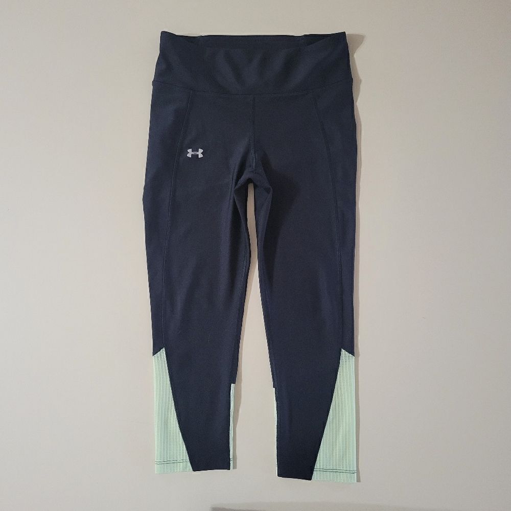 Under Armour Women's Black HeatGear® Compression Capris